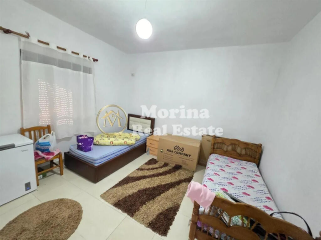 Qera, Hyrje Private 2+1, Yzberisht