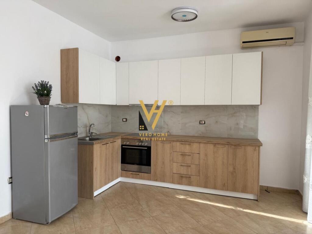 APARTMENT 1+1+BLK FOR RENT ON ELBASAN STREET, BRIGADES BUILDING