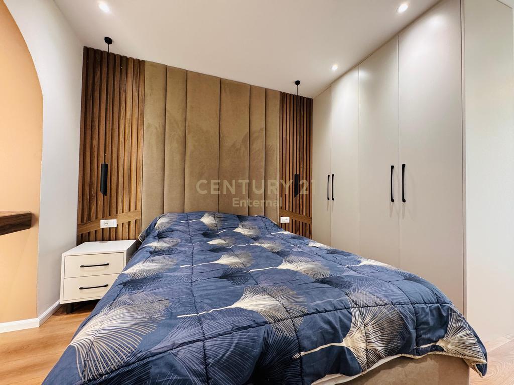 Apartament 2+1 për Qira tek Ish-Garda    ENT116924