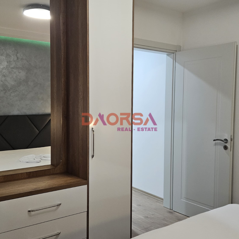 For rent 1+1 apartment near the Museum, in the center of Durrës!