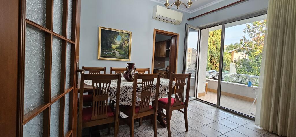 Apartament 2+1+2 për qira