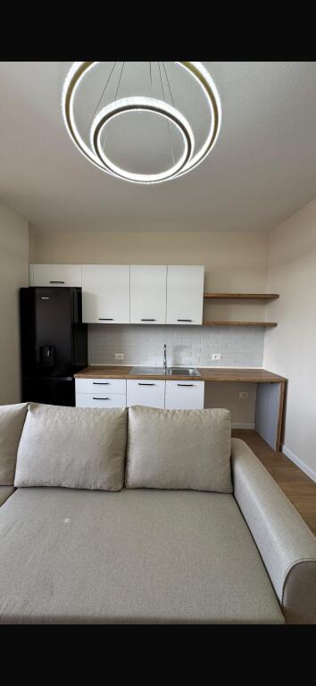 Apartament 2+1 me qira tek 21 dhjetori