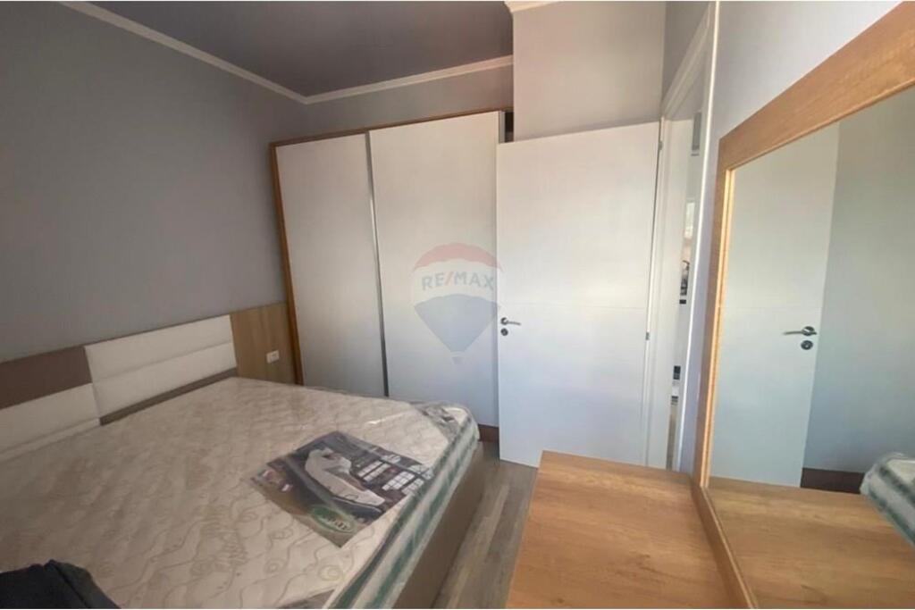 1+1 apartment for rent on 5 Maj Street