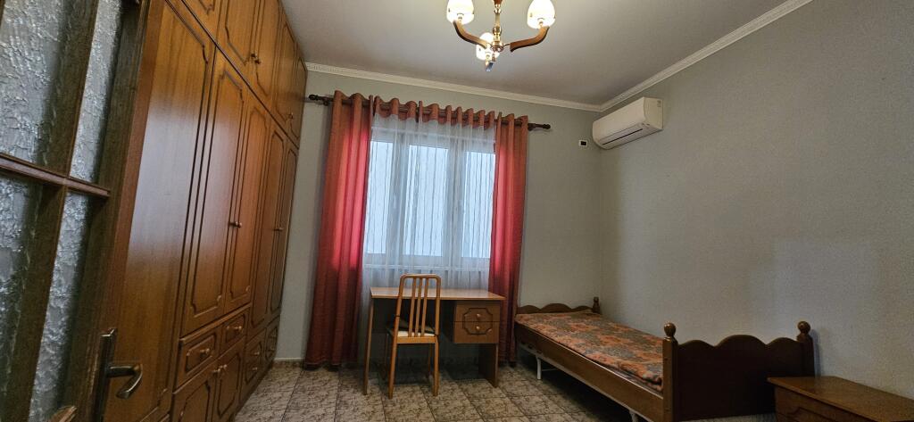 Apartament 2+1+2 për qira