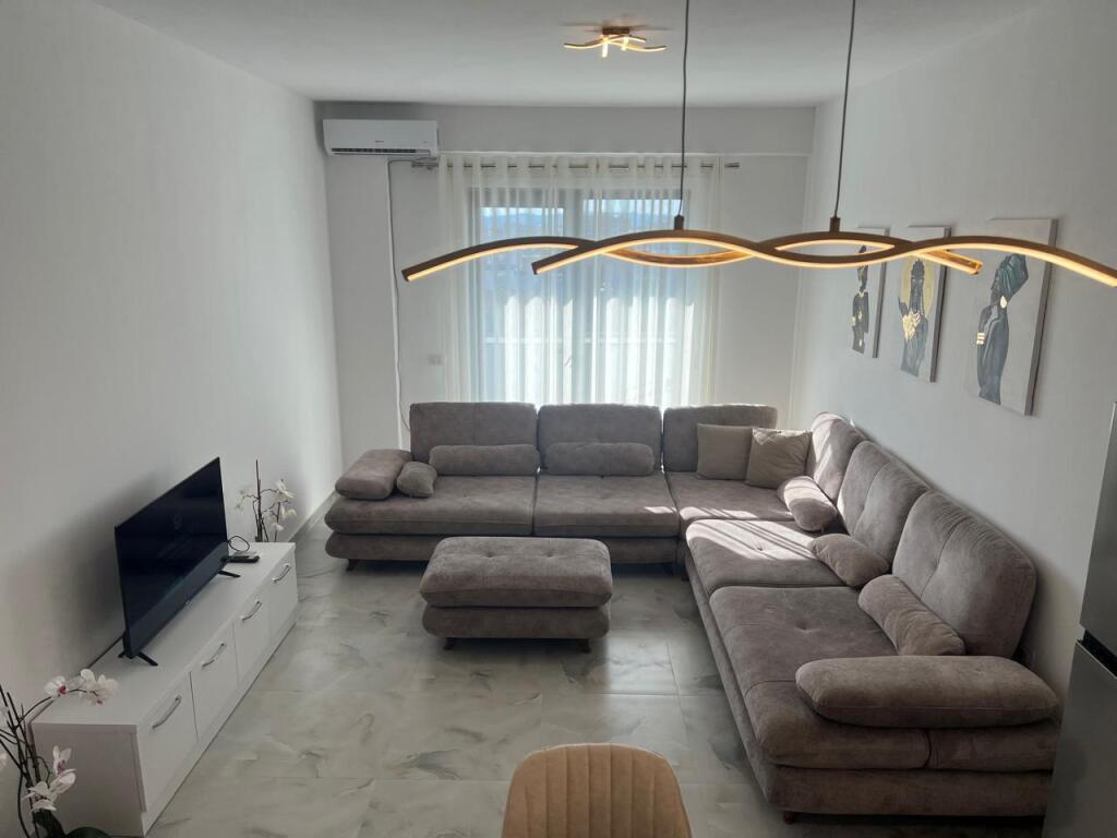 Apartament 2+1 me Qira – Kompleksi Oasis