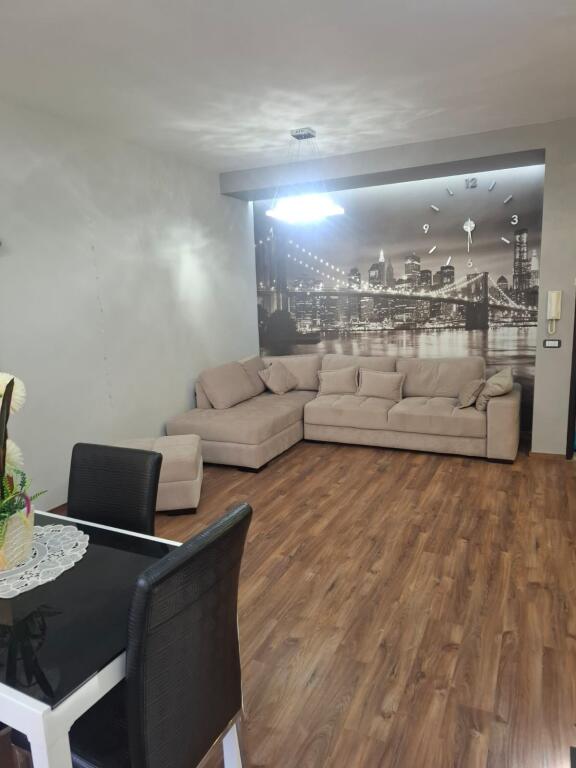 Apartament 2+1 me qira ne Astir
