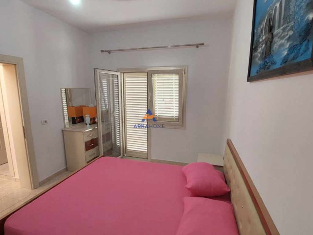 FOR SALE A TWO-STOREY VILLA 169M2 3+1+BASEMENT+ANNEX IN FRESK 270,000 EURO.