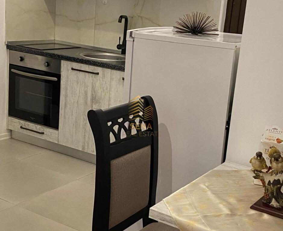 Qira, Apartament 1+1, 5 Maji