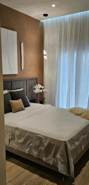 Apartament Me Qera 1+1 Tek 5 Maji (ID B2101156) Tirane.