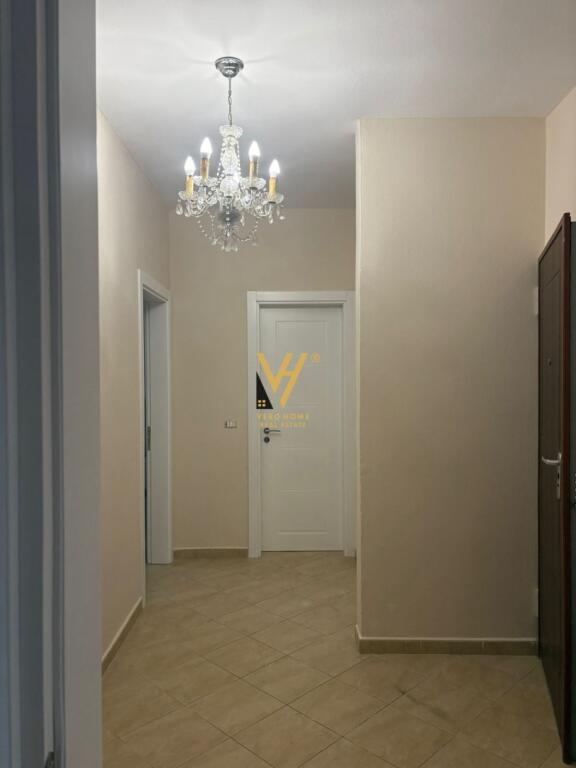 APARTAMENT 2+1+BLK ME QERA TE RRUGA ELBASANIT, PALLATI BRIGADAVE