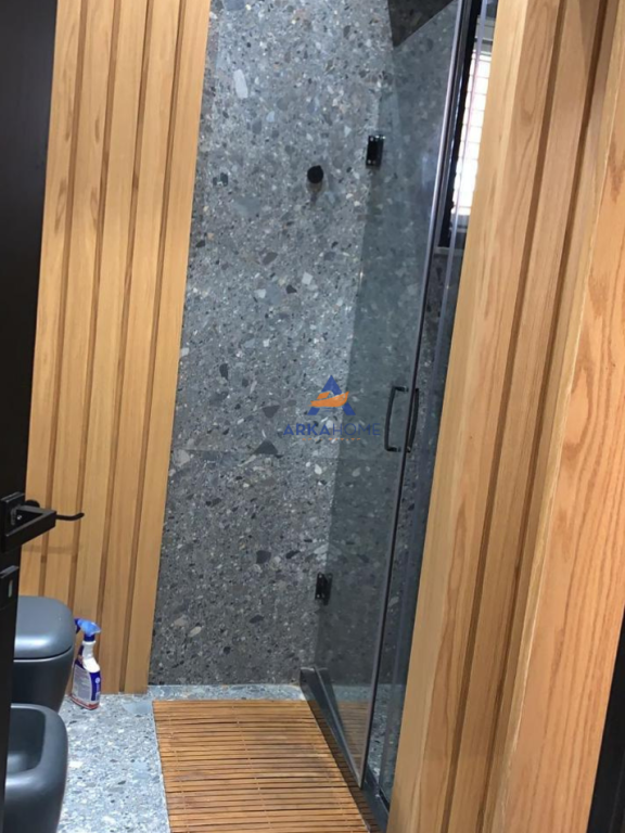 JEPET ME QERA APARTAMENT 1+1 "TEK LIQENI I THATE".