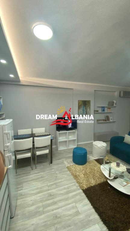 Apartamente 1+1 me qera ne Komune e Parisit, tek Kompleksi Kika ne Tirane (ID 4211629)