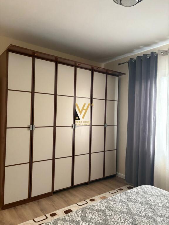 APARTAMENT 2+1+BLK ME QERA TE RRUGA ELBASANIT, PALLATI BRIGADAVE