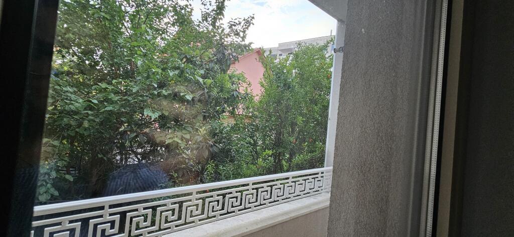 Apartament 2+1+2 për qira