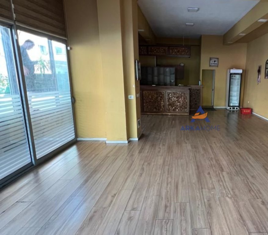 FOR RENT 80M2 SPACE "RRUGA MINE PEZA, PROKURORIA".