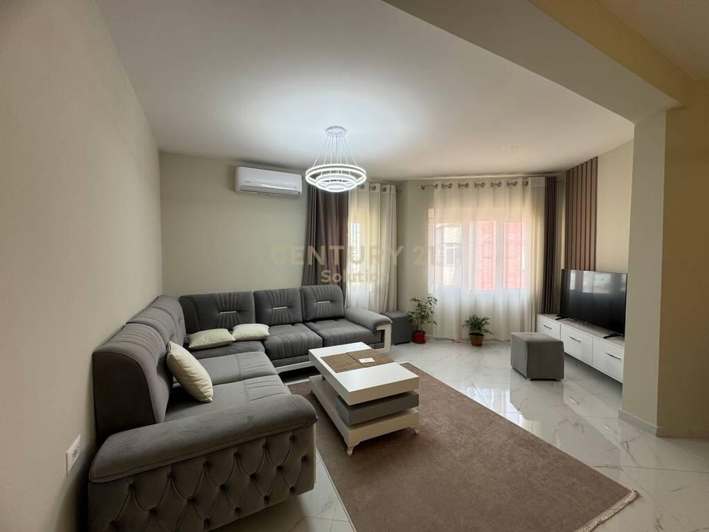 1+1 + PARKING SPACE FOR RENT NEAR THE PROSECUTOR'S OFFICE OF TIRANA!