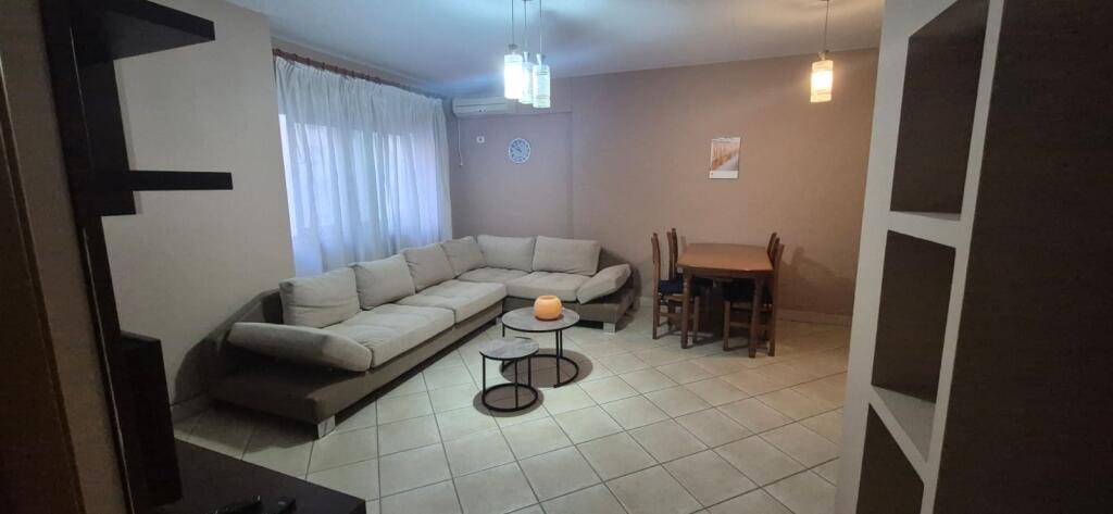 2+1 apartment for rent near Vasil Shanto