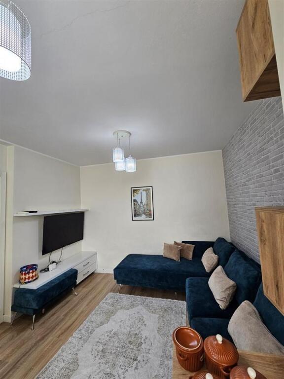2+1 Apartment for Rent – Near Pasticeri Lej & Laj, Ballet School