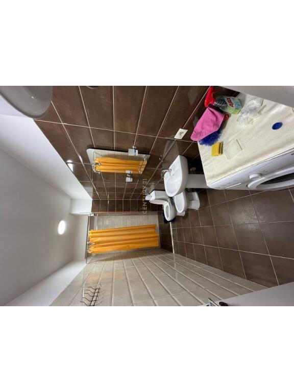 2+1 Apartment for Rent in the Paris Commune, Tirana
