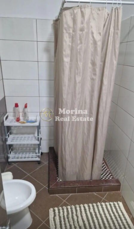 Rent! Entrance 2+1, Myslym Shyri,