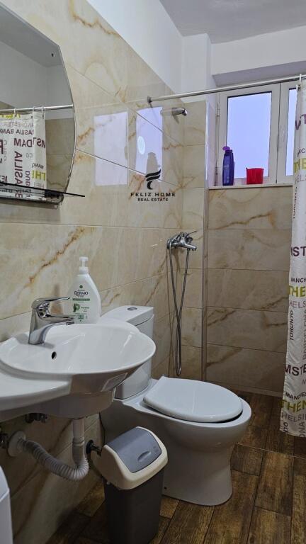 APARTAMENT ME QERA 2+1 RRUGA E DURRESIT