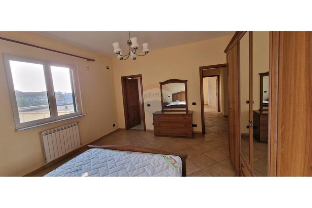 2+1 apartment for rent at 5 Maji