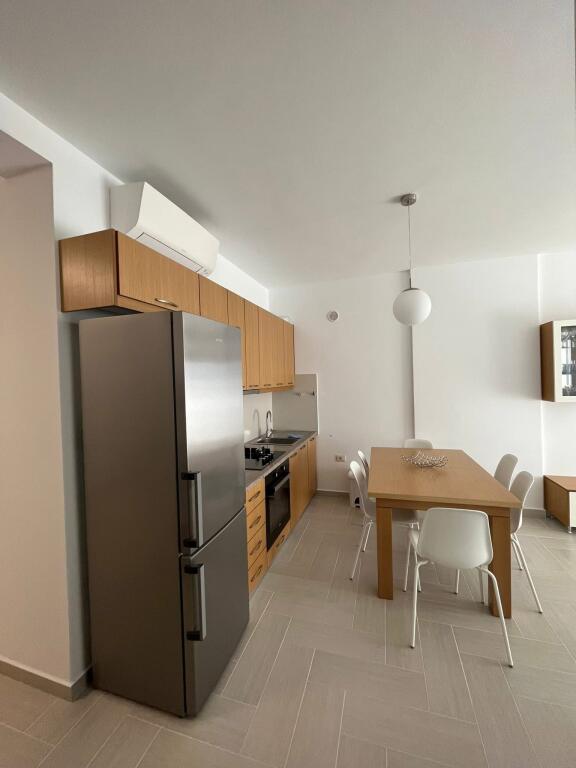 2+1 Apartment for Rent in Lungomare, Vlorë