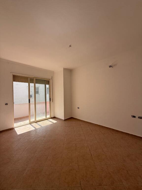 For sale 2+1 apartment at Liqeni i Thate near "Radison Hotel".