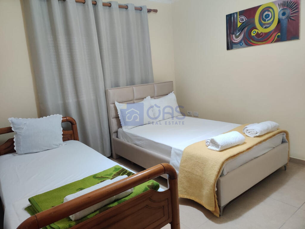 Apartament 2+1 për qira në Rrugën e Durrësit.