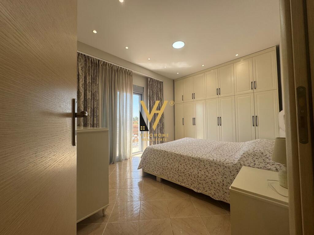 APARTMENT 2+1+2+2BLK FOR RENT UNITED SCHOOL