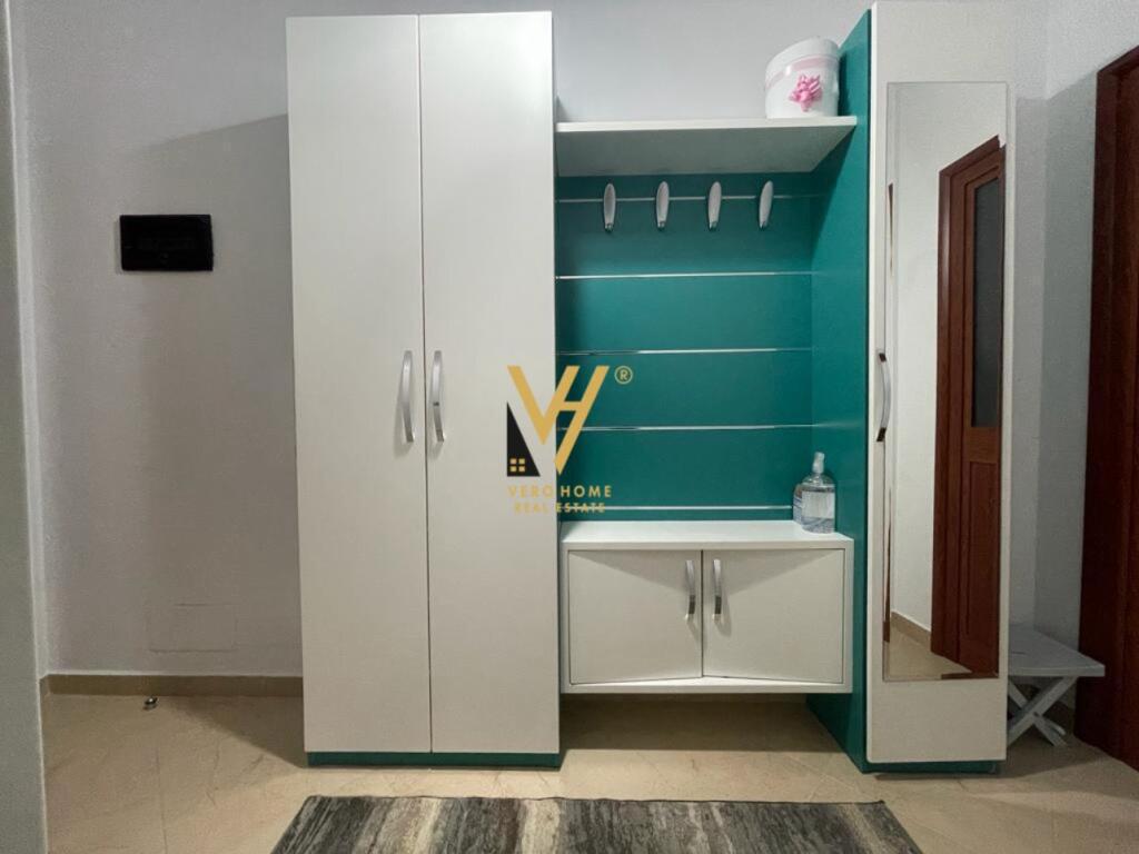APARTAMENT 1+1 ME QERA TE BULEVARDI ZOGU 1