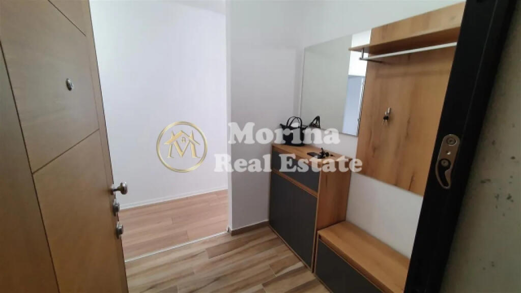 Shitet Apartament 2+1+2 Spitali Nen Tereza