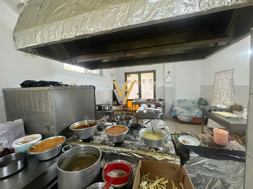 FOR SALE RESTAURANT 410 M2 IN STUDENT CITY