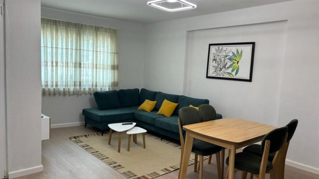 Apartament 1+1 me Qira – Rruga “5 Maji”, pranë Big Market