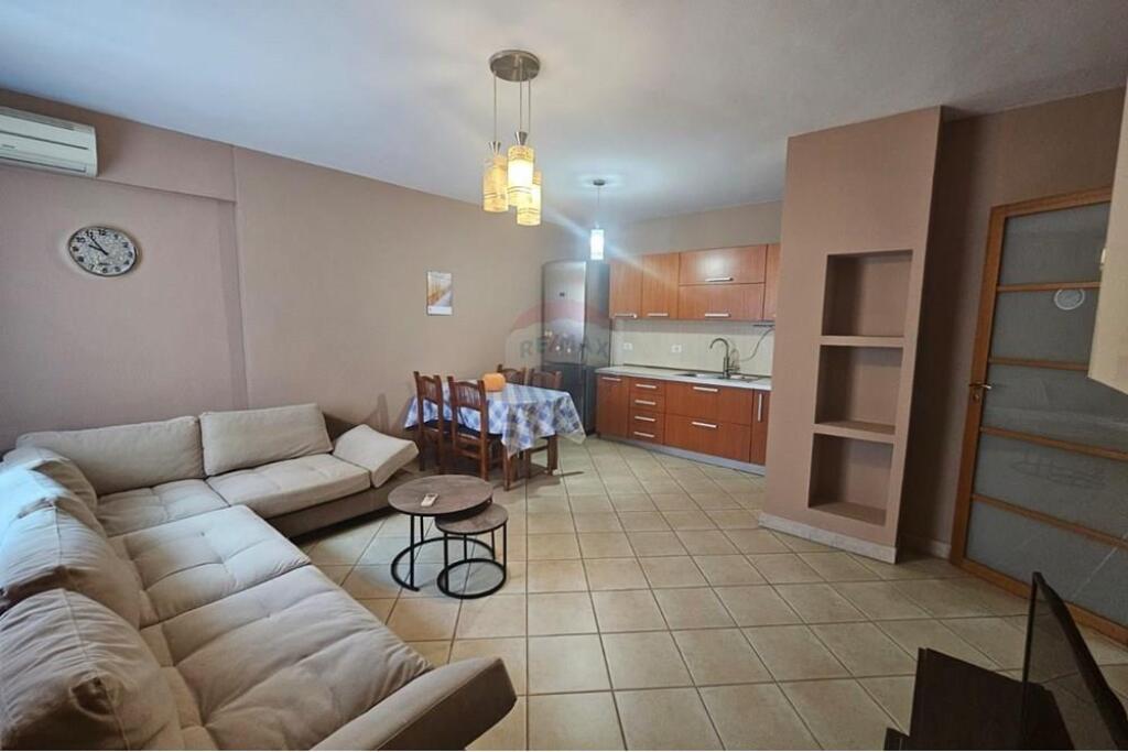 Apartament 2+1 për qira në Vasil Shanto!