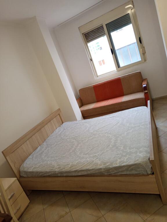 GARSIONERE RRUGA 5 MAJI