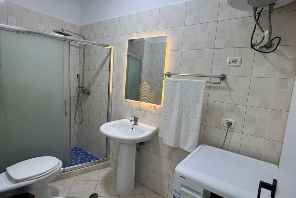 Shitet, Apartament 1+1, Astir