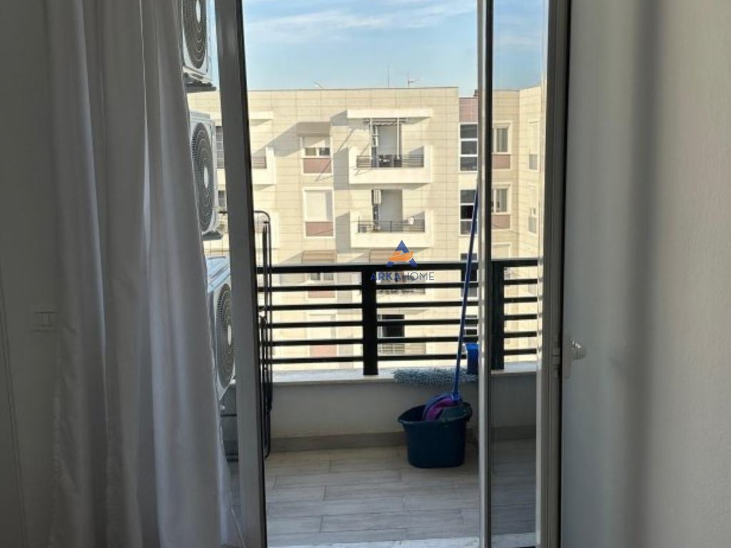 JEPET APARTAMENT ME QERA 2+1+BALLKON "RRUGA NDRE MJEDA,KOMPLEKSI STAR".