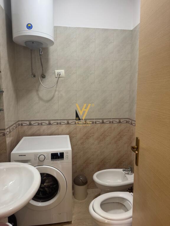 APARTMENT 2+1+2+2BLK FOR RENT UNITED SCHOOL