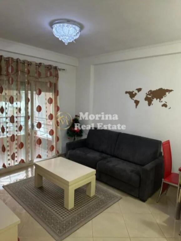 Qera! Apartament 1+1, Astir.
