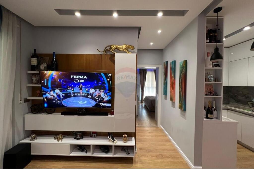 For sale Apartment 2+1+2 in Ali Dem!