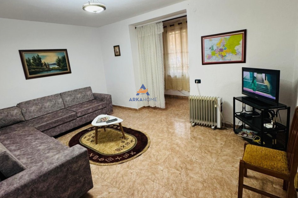 APARTMENT FOR RENT 1+1+BALCON NEAR MEDRESA.