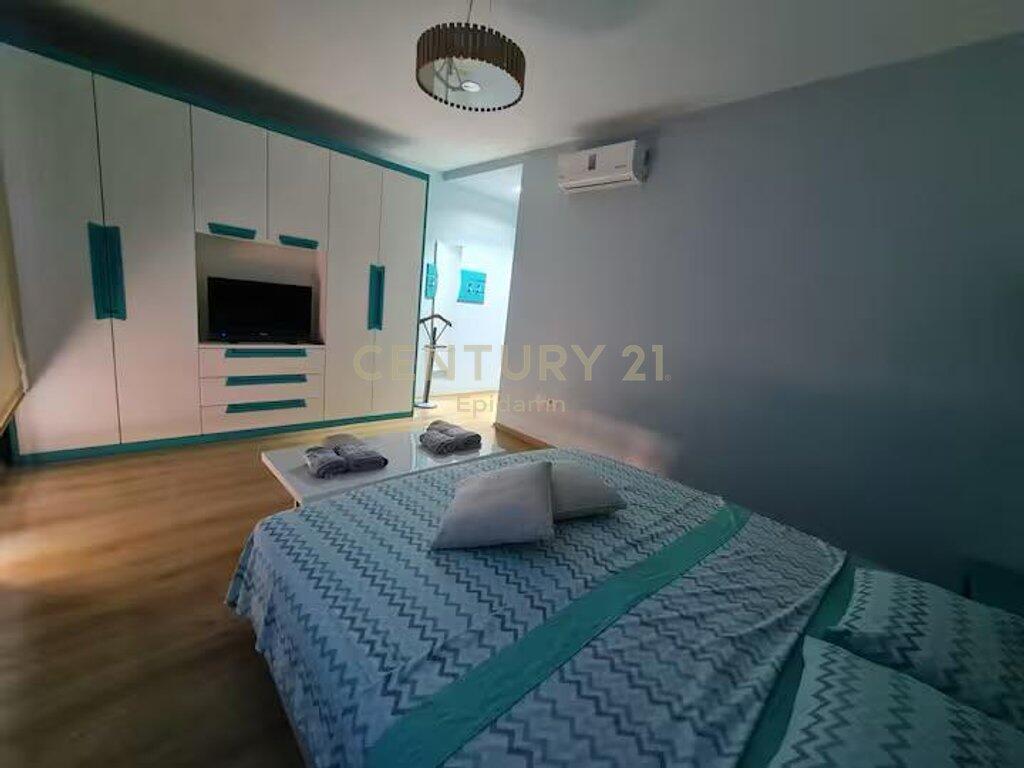 Apartment 2+1+2 for rent near the first station in Plazh !!