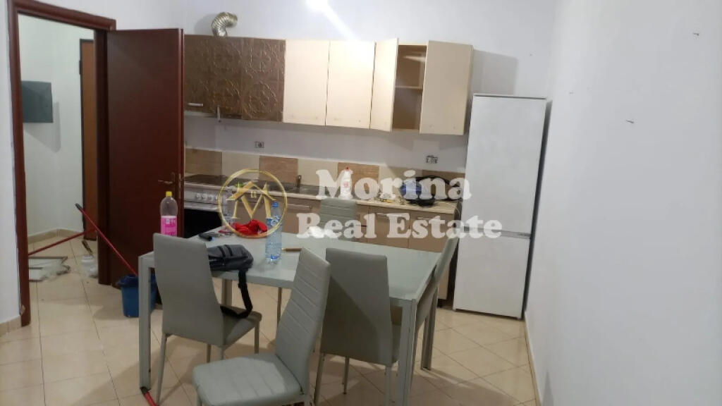 Qera, Apartament 2+1, Astir
