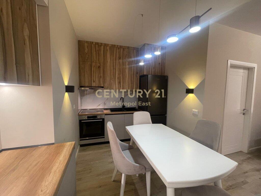 RENT APARTMENT 2+1+2 NEAR THE MEDITERRANEAN UNIVERSITY EAST117360