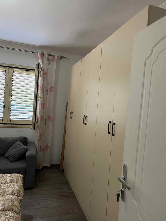 For rent 2+1+1 LAPRAKE Rr. Riza Cuka