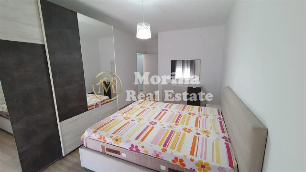 Shitet Apartament 2+1+2 Spitali Nen Tereza
