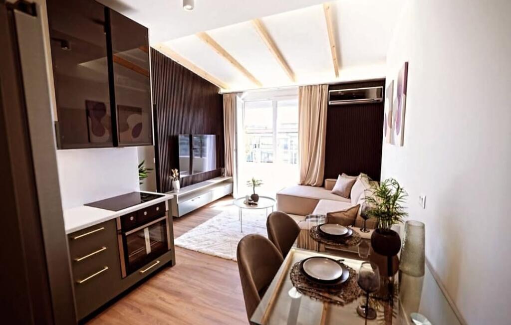 Astir, ne fillim shesim Super apartament 1+1