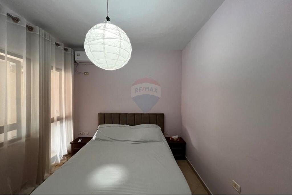 Apartament 3+1 me garazh ne shitje ne Qender!