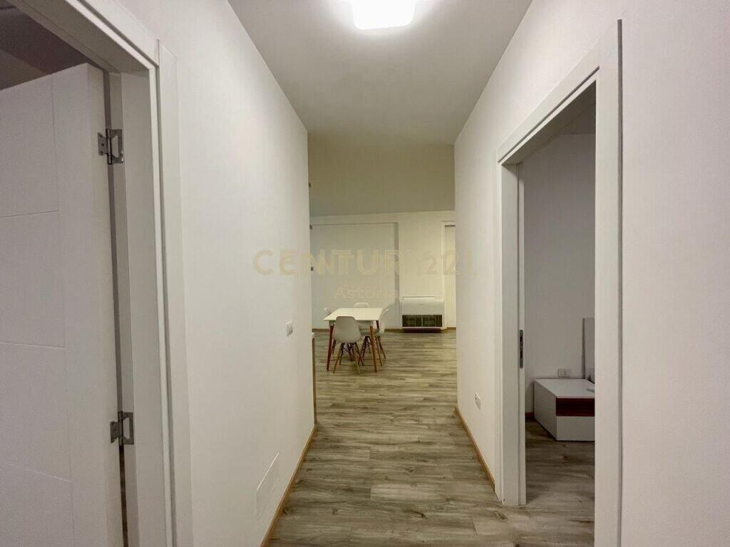 APARTMENT 3+1+2 WITH PARKING SPACE, DECEMBER 21, NEAR HOTEL MONDIAL.